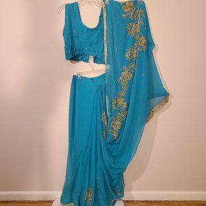 Ready-made Sari